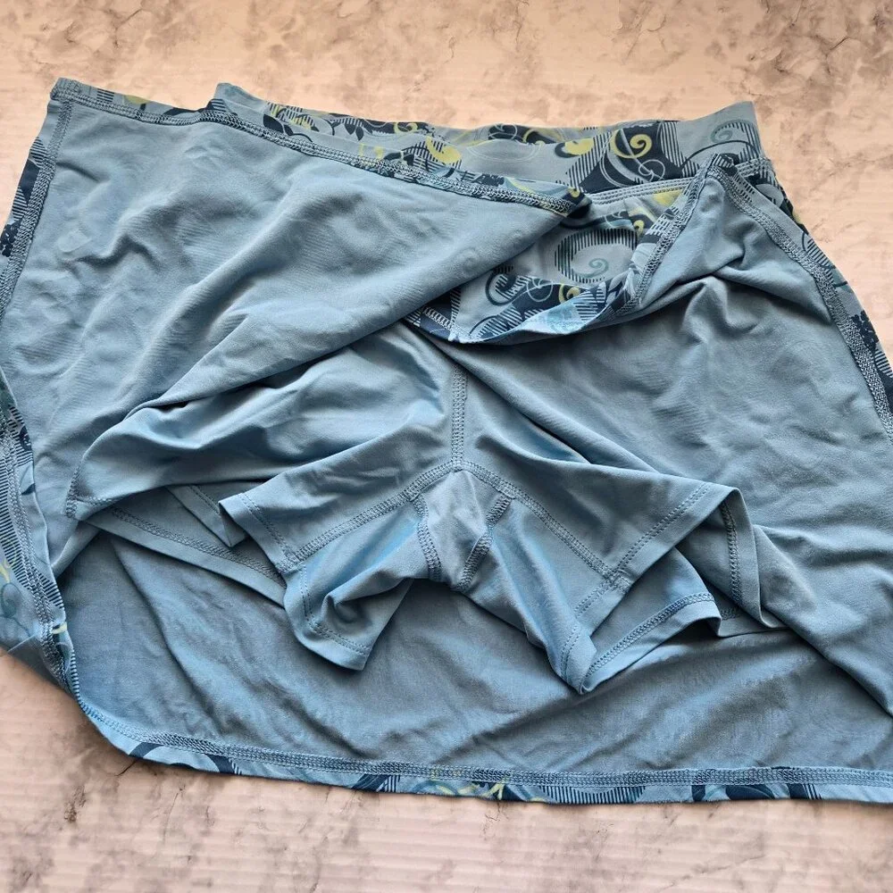 Title Nine Athletic Skort, Blue Patterned Women's Sz S - Picture 7 of 11